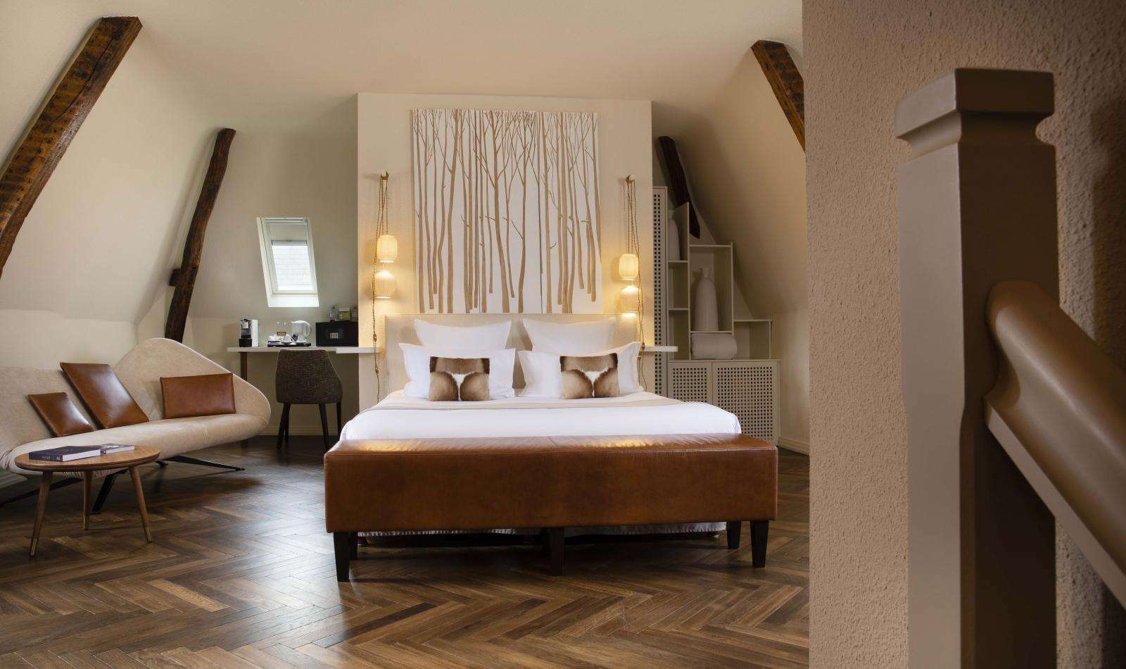 Hotel Country Club Yvré-lʼÉvêque Habitación foto