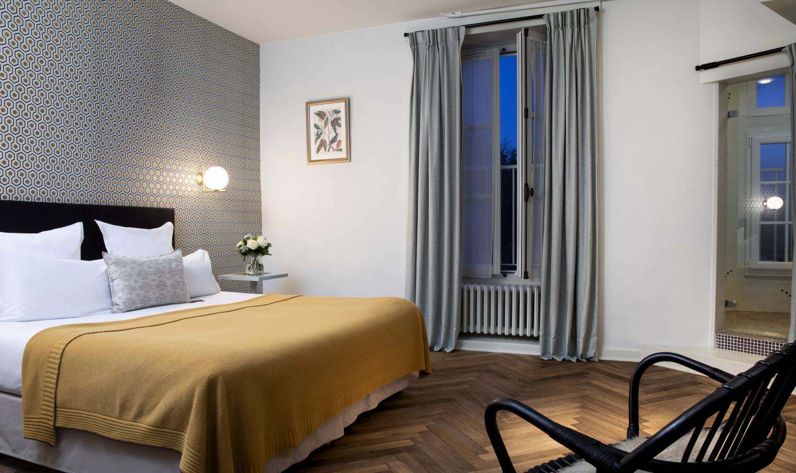 Hotel Country Club Yvré-lʼÉvêque Habitación foto